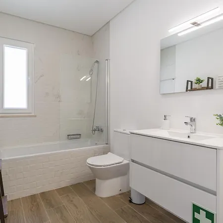 Laura With Private Swimming Pool