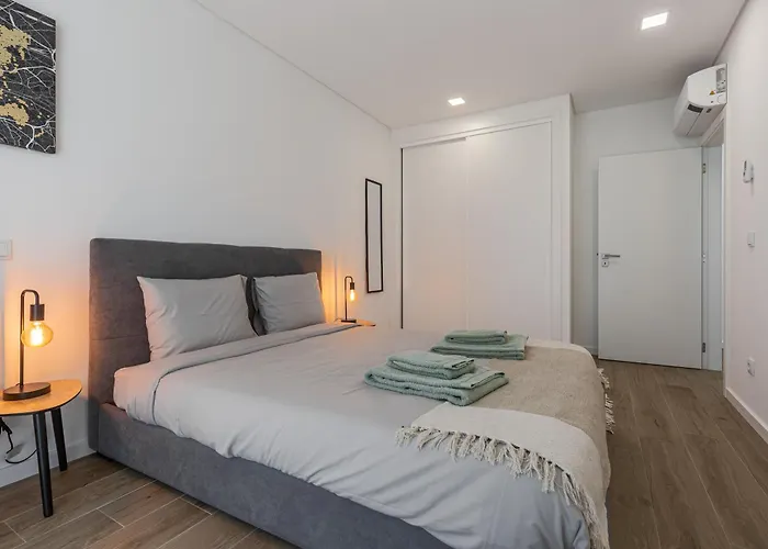 Laura With Private Swimming Pool Hébergement de vacances Lourinhã